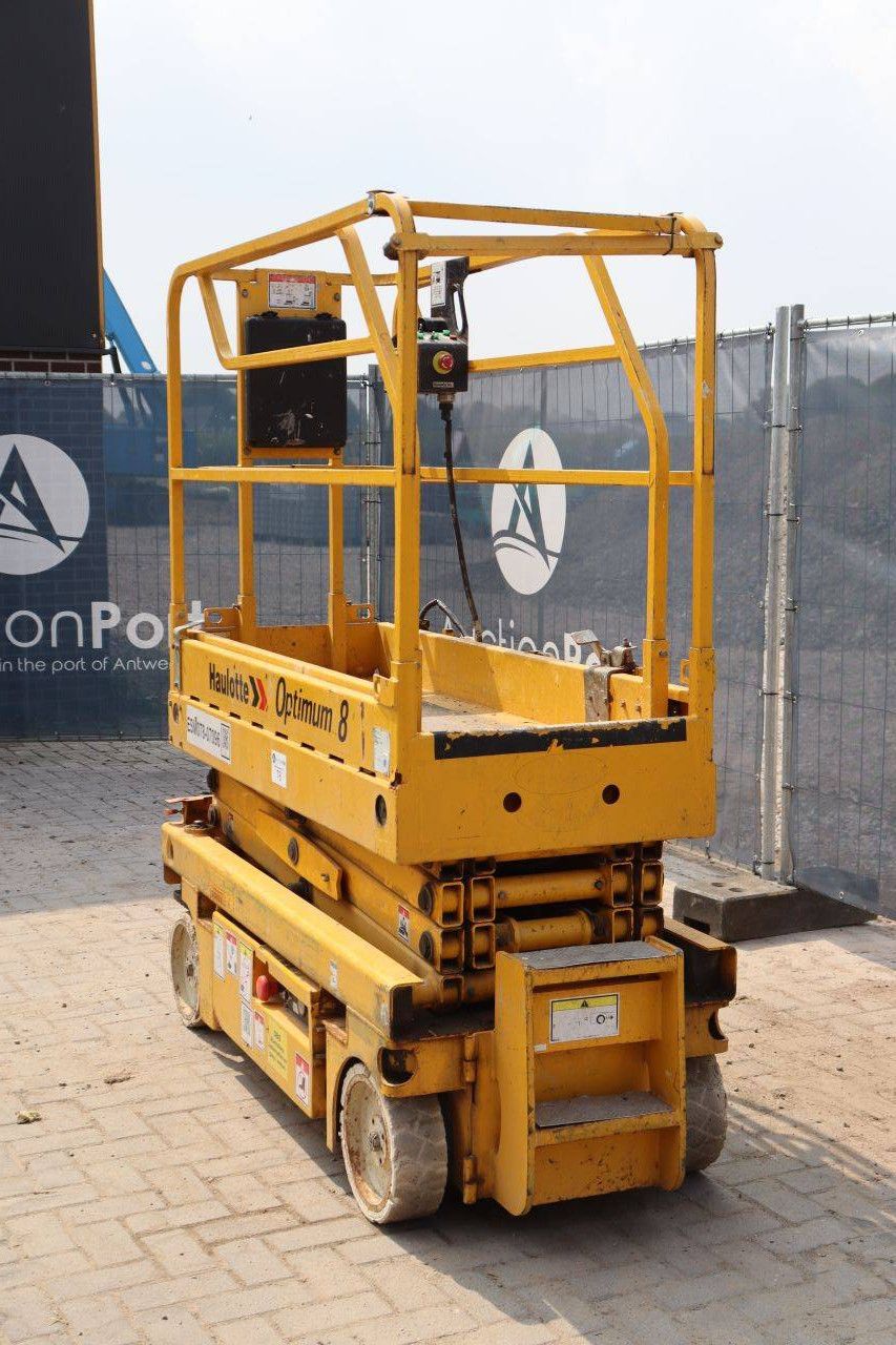 Pinguely-Haulotte Optimum 8 Scissor Lift Electric 230kg 7.8m 2005
