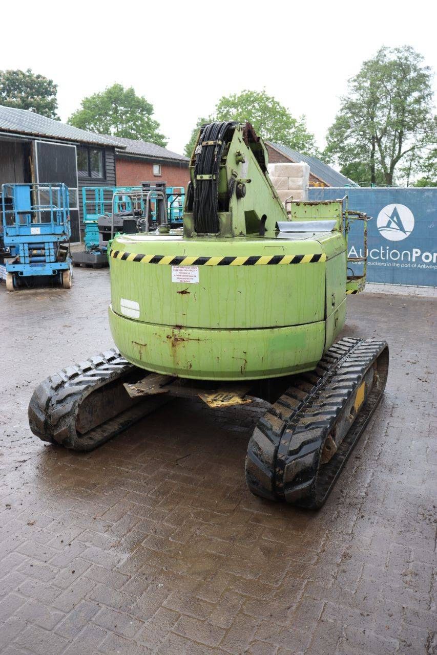 Kettenhubschrauber Hitachi HX99B Diesel 11,7 m