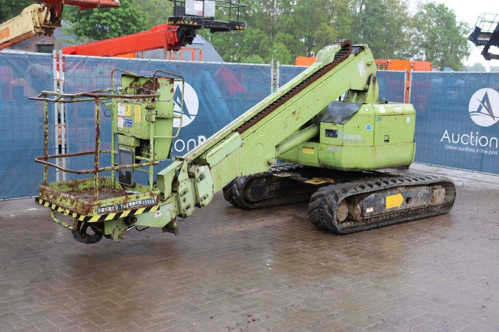 Kettenhubschrauber Hitachi HX99B Diesel 11,7 m