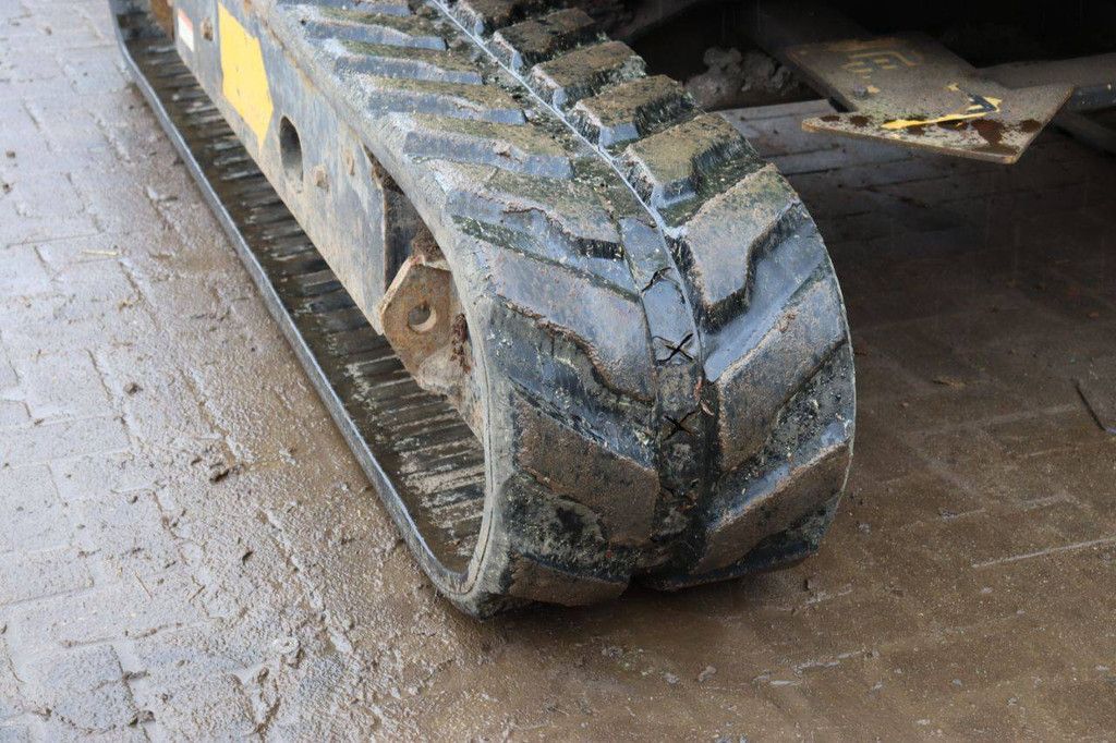 Kettenhubschrauber Hitachi HX99B Diesel 11,7 m