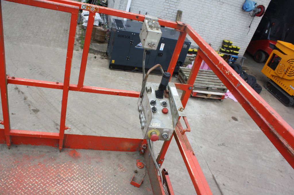 Skyjack SJ8841 Diesel Scissor Lift 681kg 14.5m