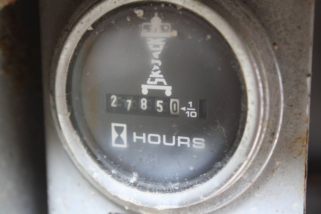 Schaarhoogwerker Skyjack SJ8841 Diesel 681kg 14.5m