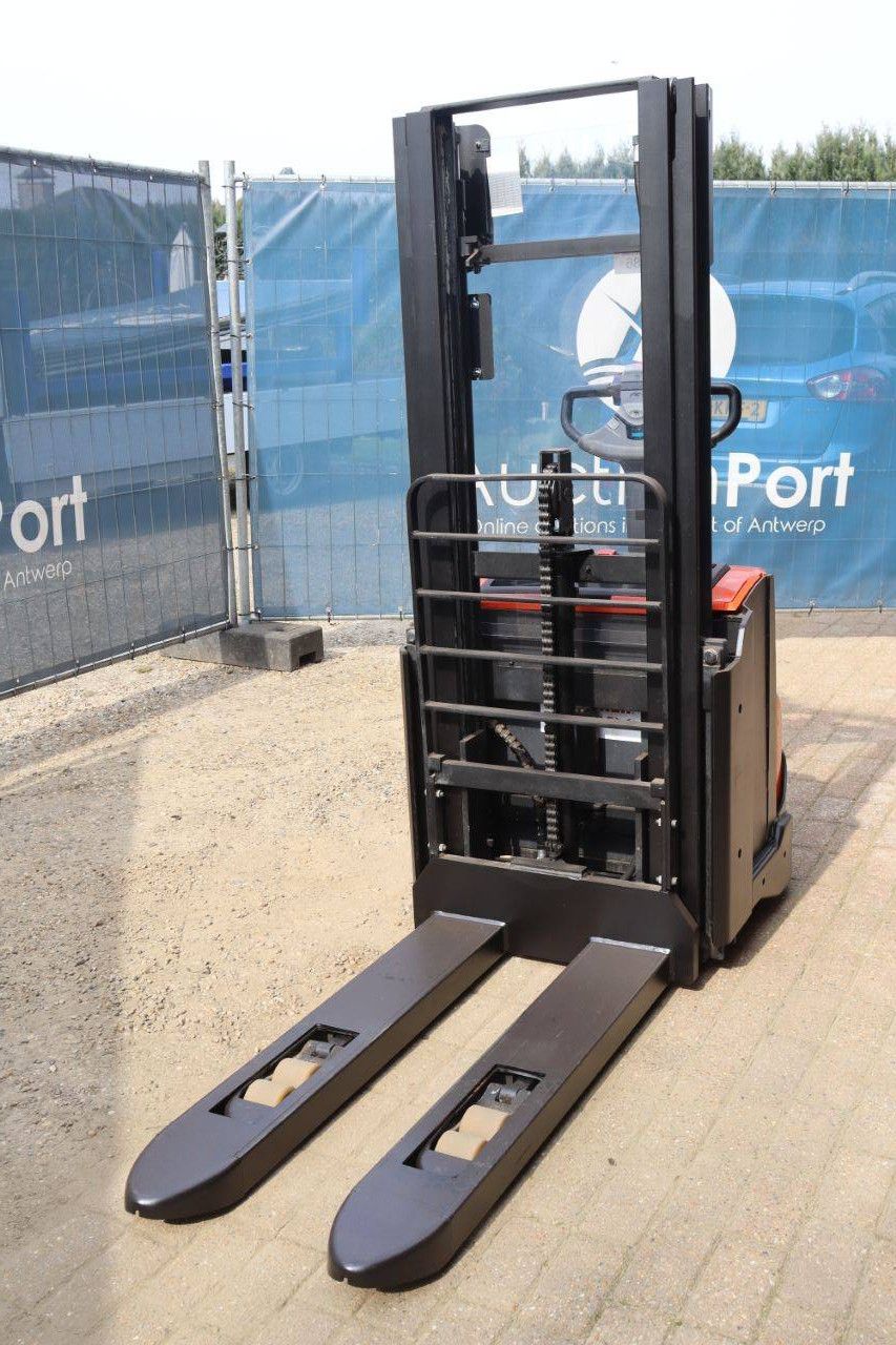 Stapler BT SWE140L Elektro 1400 kg 2,65 m 2015