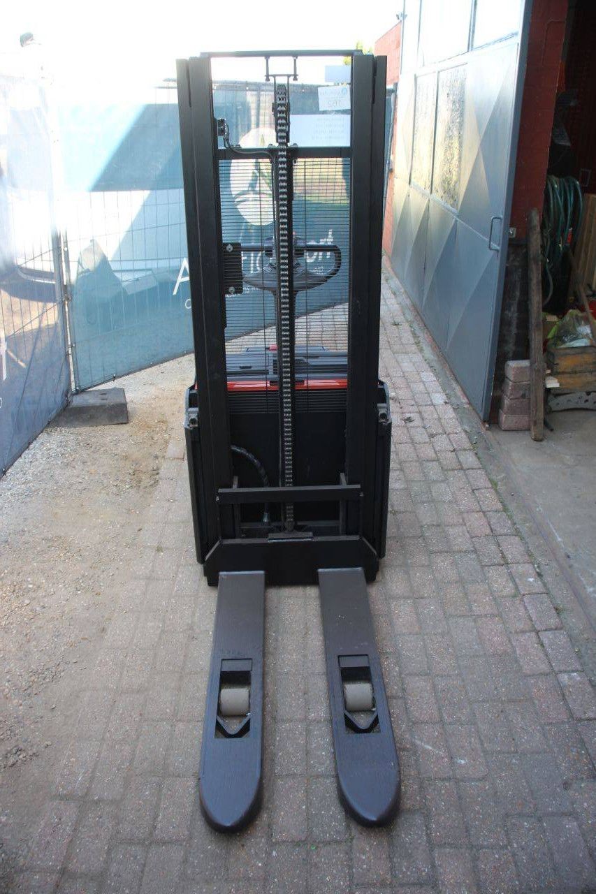 Stacker Toyota SWE120 Electric 1200kg 2.9m 2019