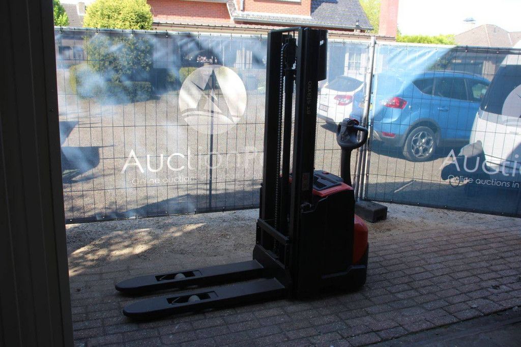 Stacker Toyota SWE120 Electric 1200kg 2.9m 2019