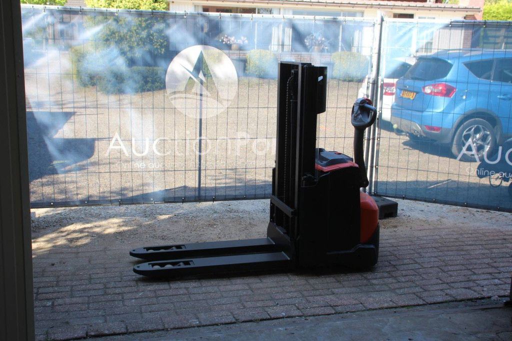 Toyota SWE200D Elektrostapler 1000 kg 2,1 m 2022