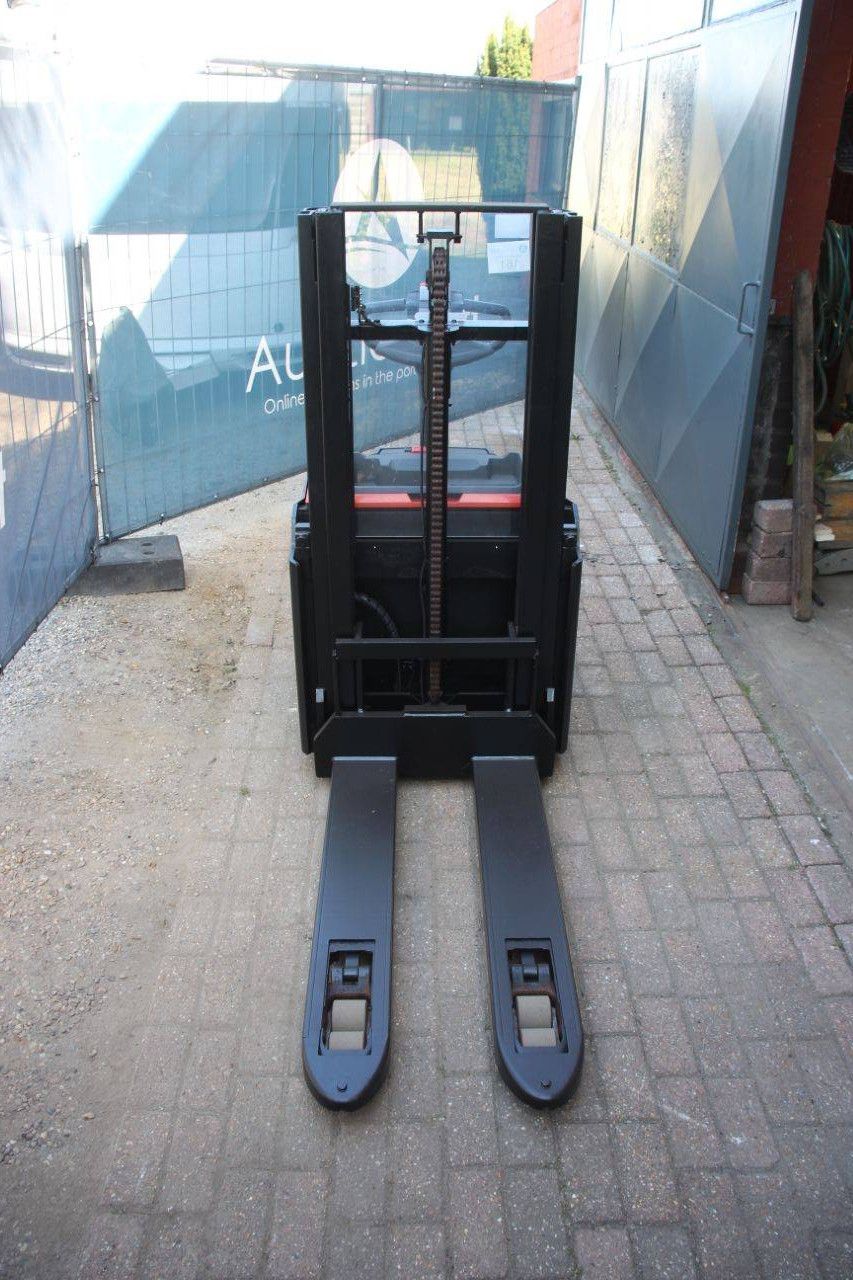Toyota SWE200D Elektrostapler 1000 kg 2,1 m 2022