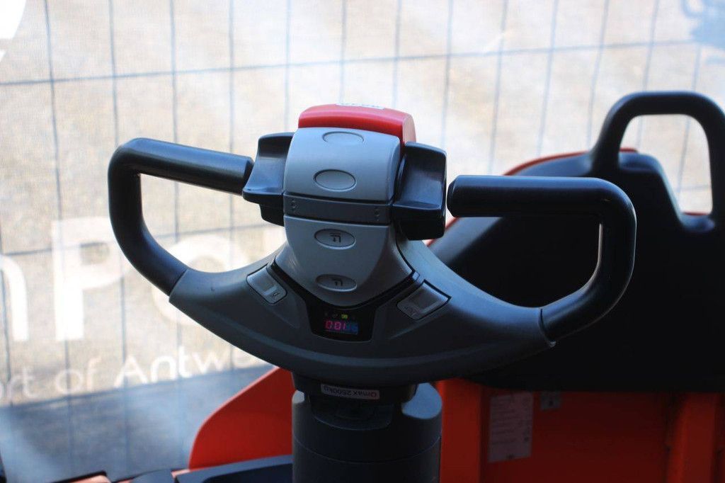 Toyota LPE250 Electric Pallet Truck 2500kg 2020