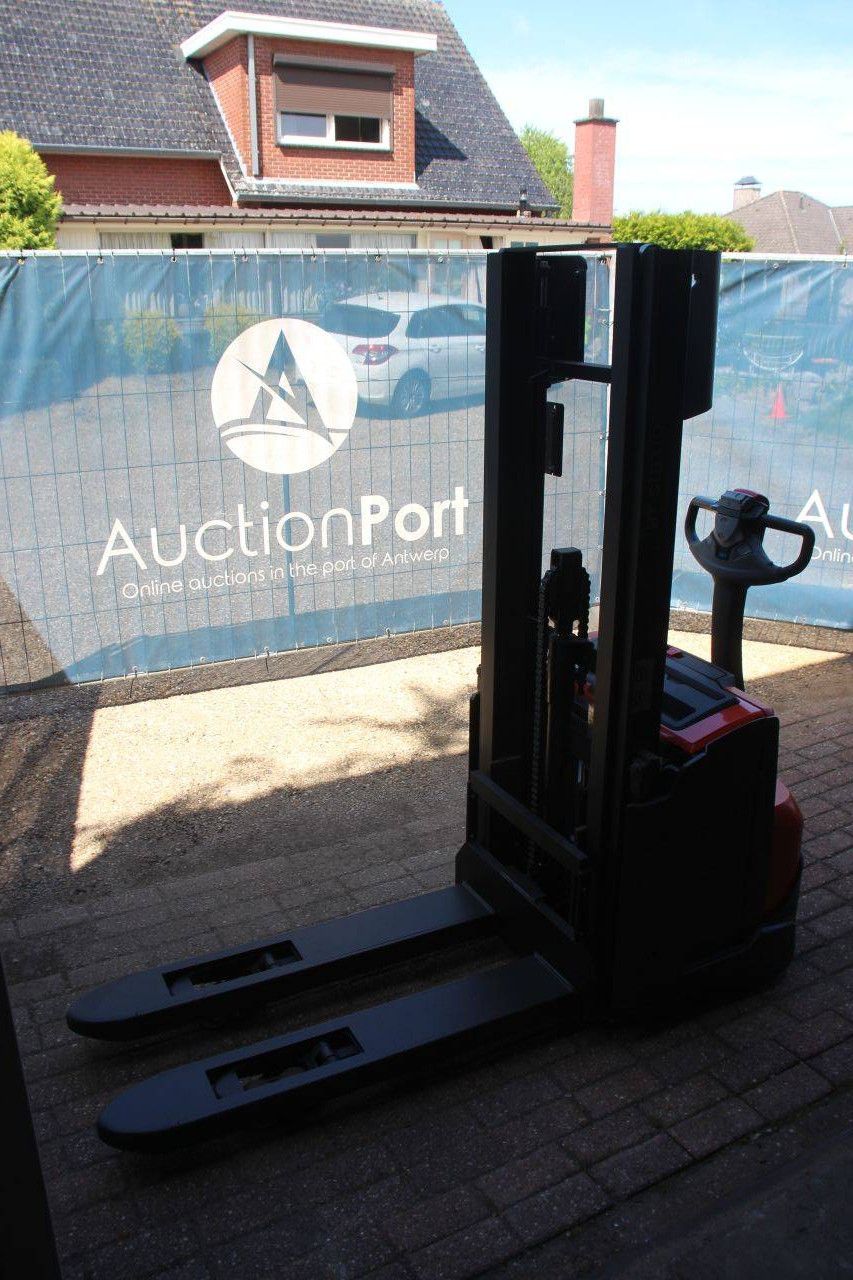 Stapler BT SWE140L Elektro 1400 kg 2,65 m 2015