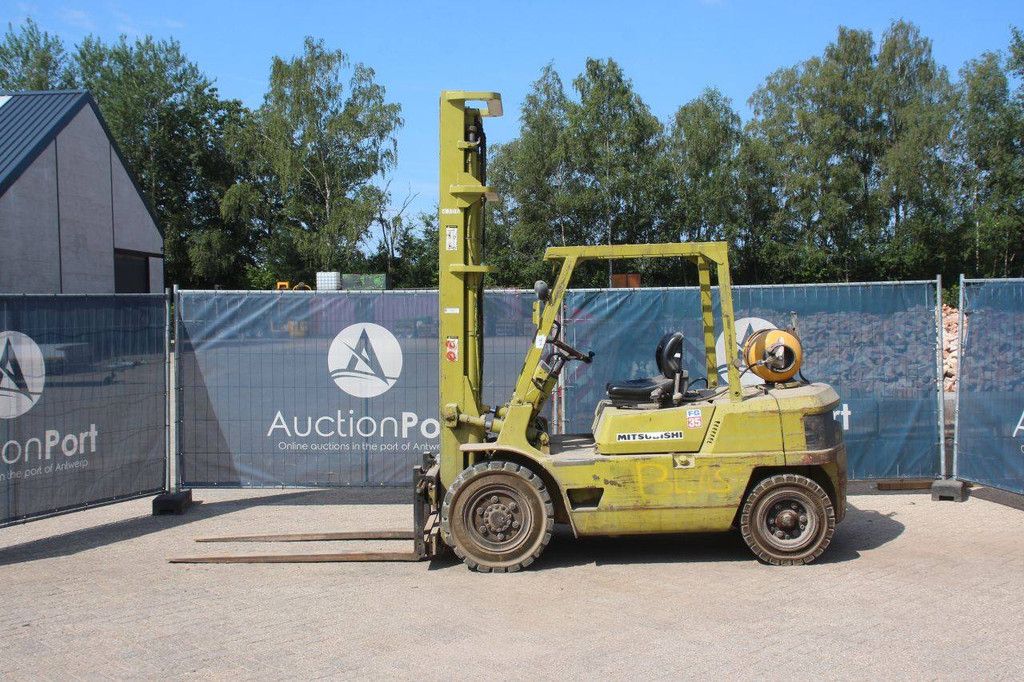 Forklift Mitsubishi FG-35 LPG 3800kg 5.2m 1990