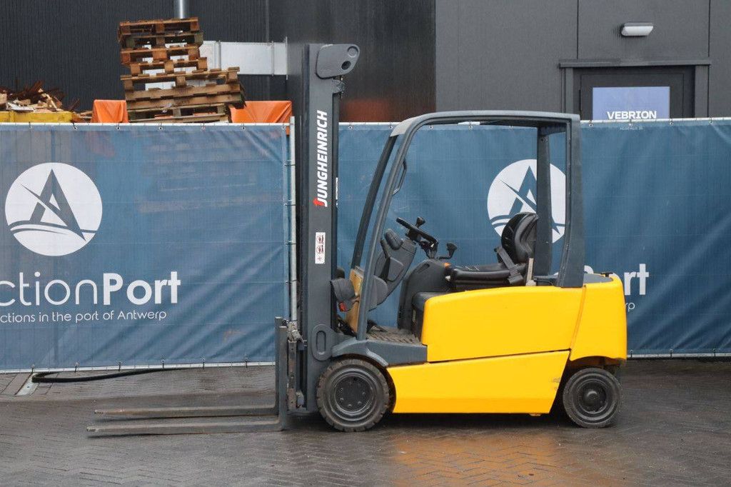 Heftruck Jungheinrich EFG 320 Elektrisch 2000kg 5.0m 2004
