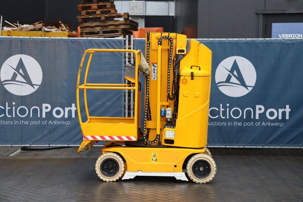 Knikarmhoogwerker JLG Toucan 800 A Elektrisch 2004