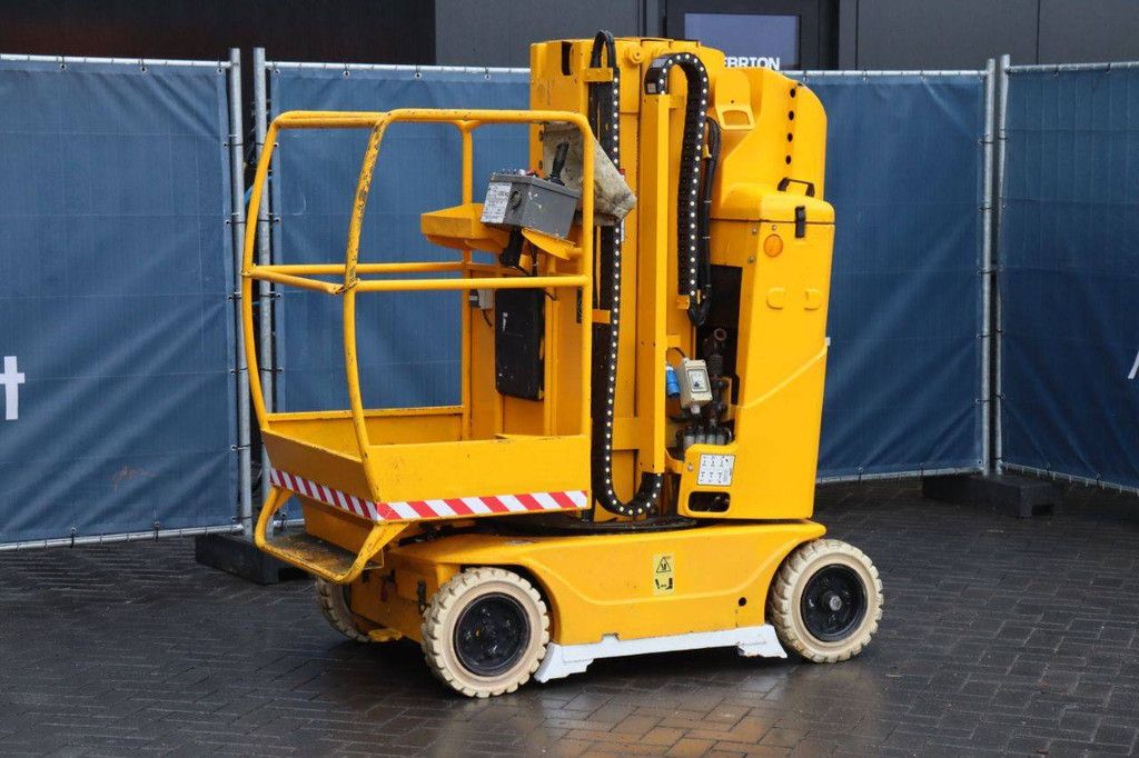 Knikarmhoogwerker JLG Toucan 800 A Elektrisch 2004