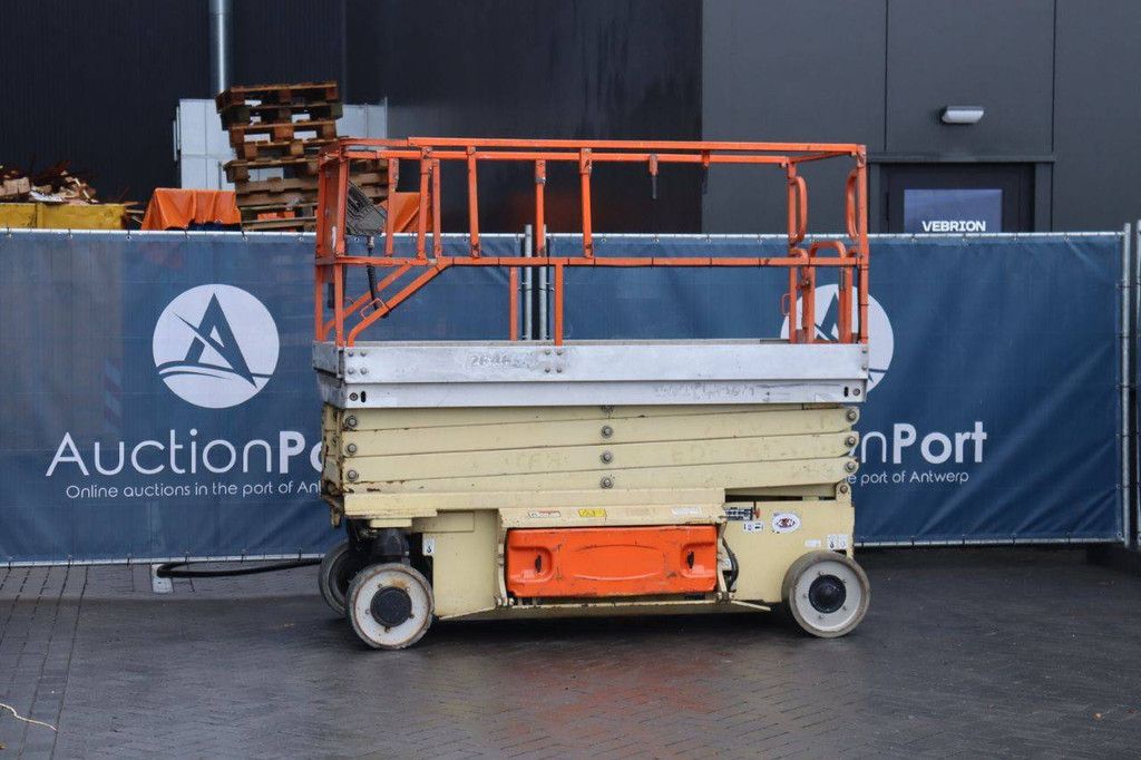 Schaarlift JLG 2646ES Elektrisch 2004