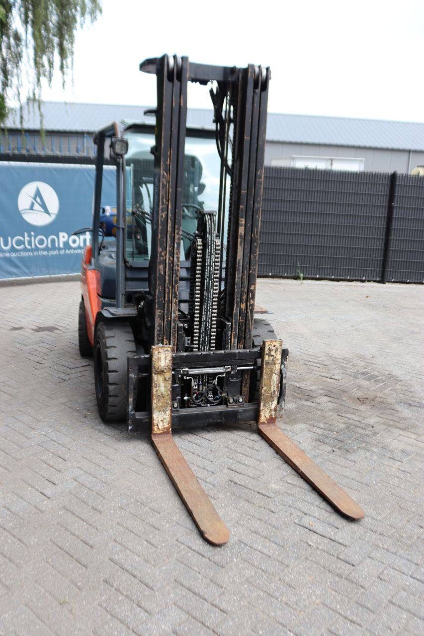 Heftruck Toyota 8FGJF35 LPG 2761kg 4.7m 2008