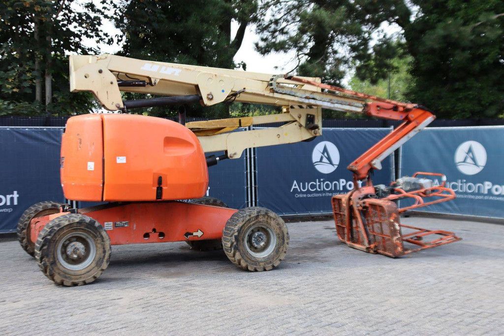 Articulating boom lift JLG 510AJ Diesel 17.81m 2004