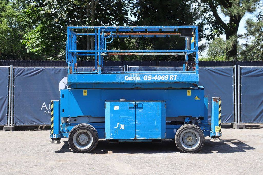 Scherenbühne Genie GS-4069 RT Diesel 363 kg 14,12 m 2014