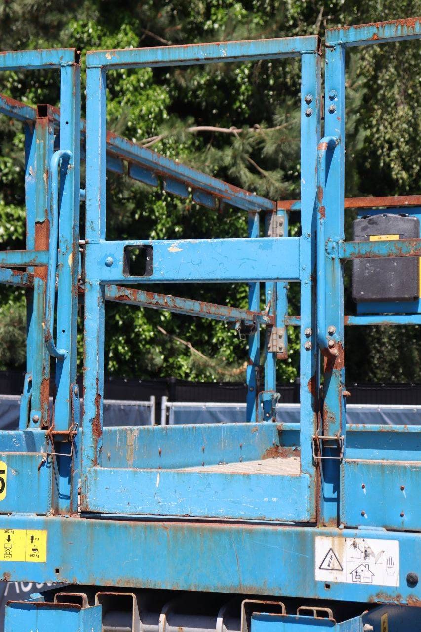 Scherenarbeitsbühne Genie GS4069 RT Diesel 363 kg 14,3 m 2014