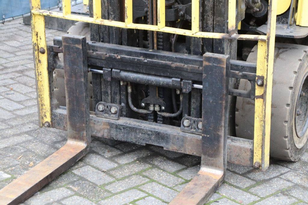 Hyster J2.5XN Electric Forklift 2360kg 4.95m 2017