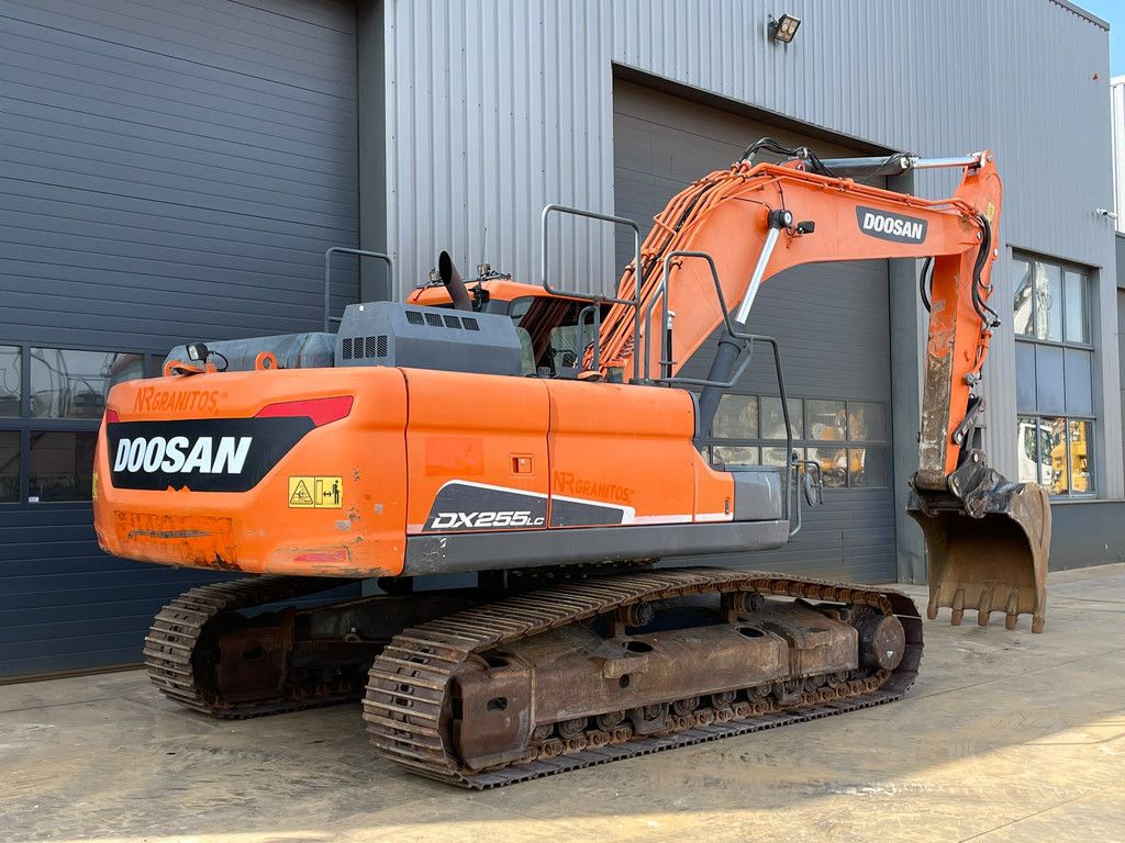 Doosan DX255LC-5