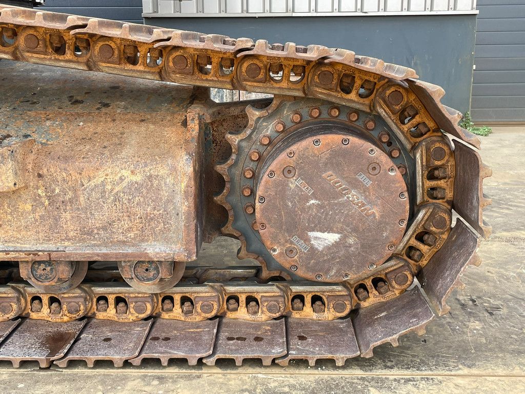 Doosan DX255LC-5