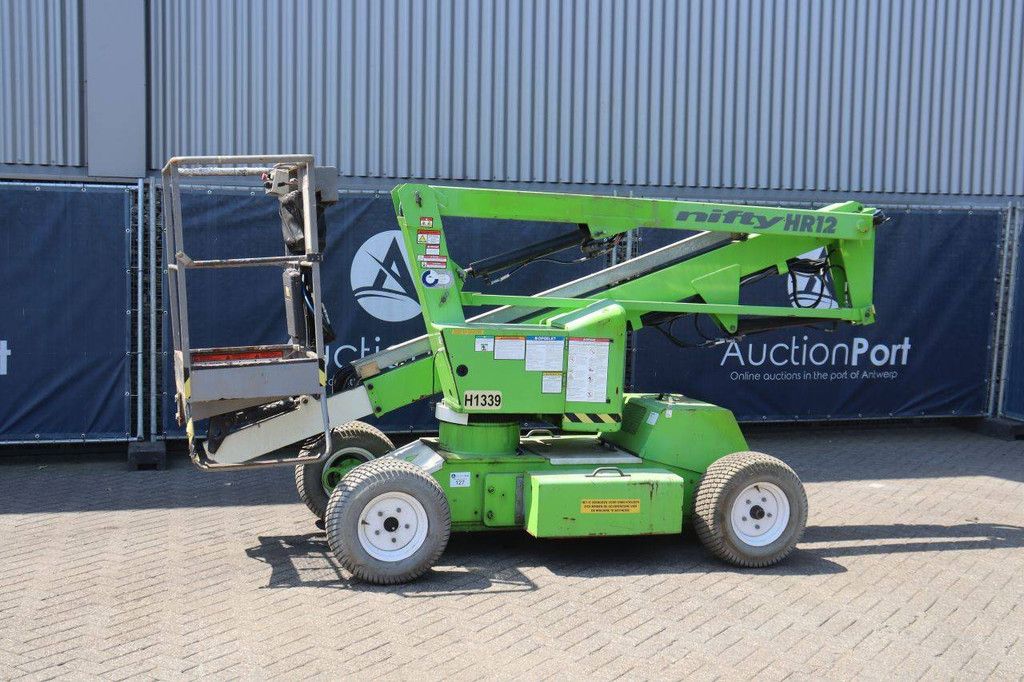Knikarmhoogwerker Niftylift HR12NDE Elektrisch + Diesel 200kg 12m 2017