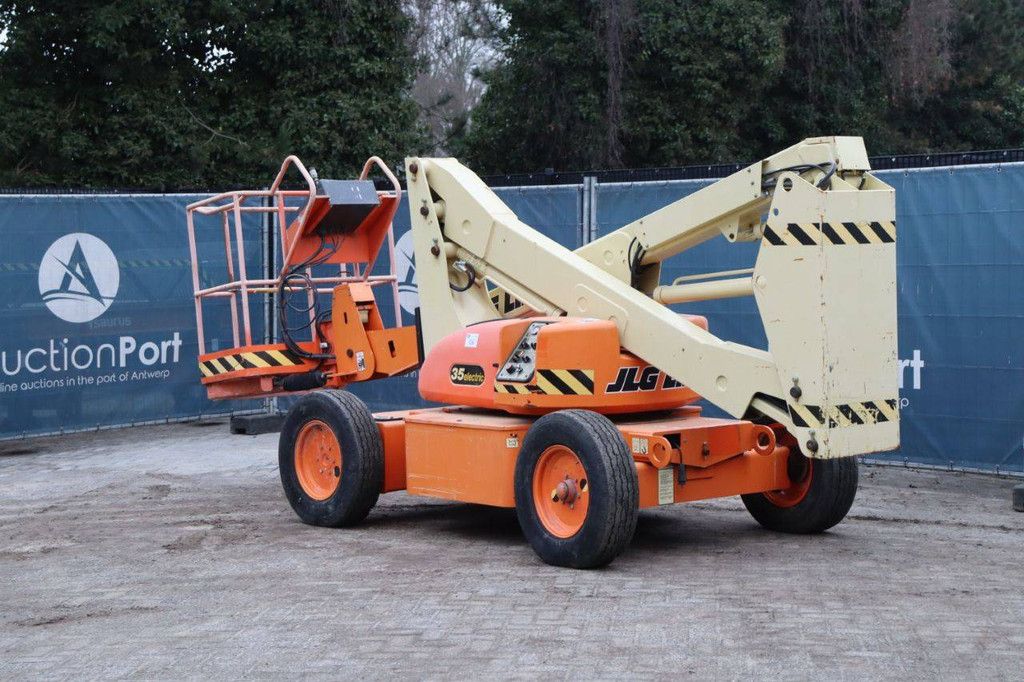 Knikarmhoogwerker JLG 35Electric Elektrisch 12.7m
