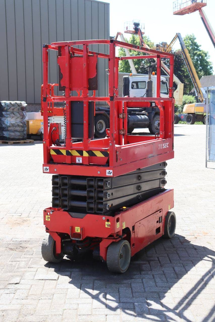 Manitou 78 SEC-2 Elektrische Scherenbühne 227 kg 7,8 m 2017