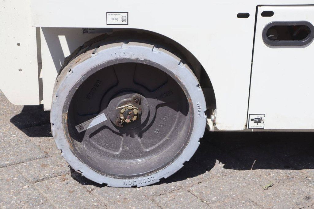 Scherenbühne Zoomlion ZS0808AC-LI Elektrisch 230 kg 7,8 m 2024