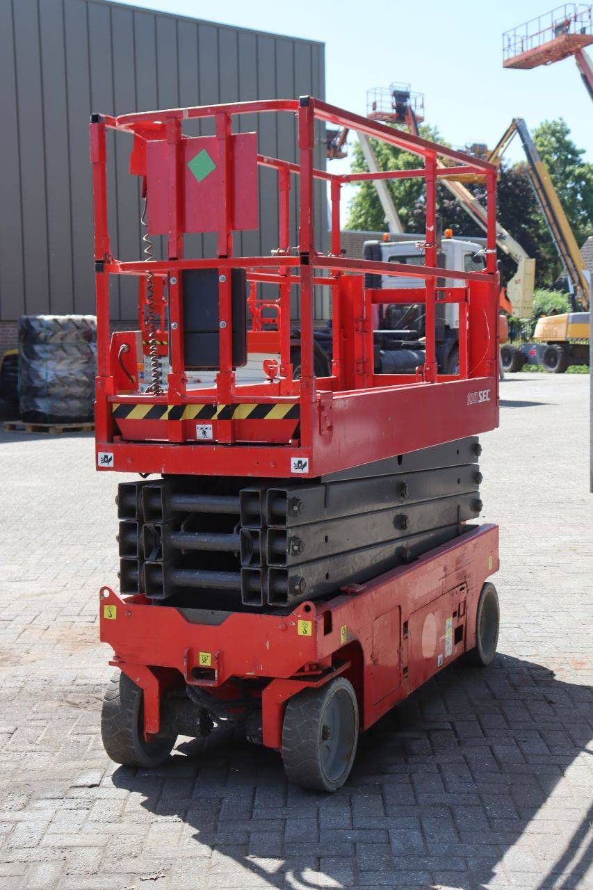 Manitou 100 SEC Elektrische Scherenbühne 227 kg 9,9 m 2015