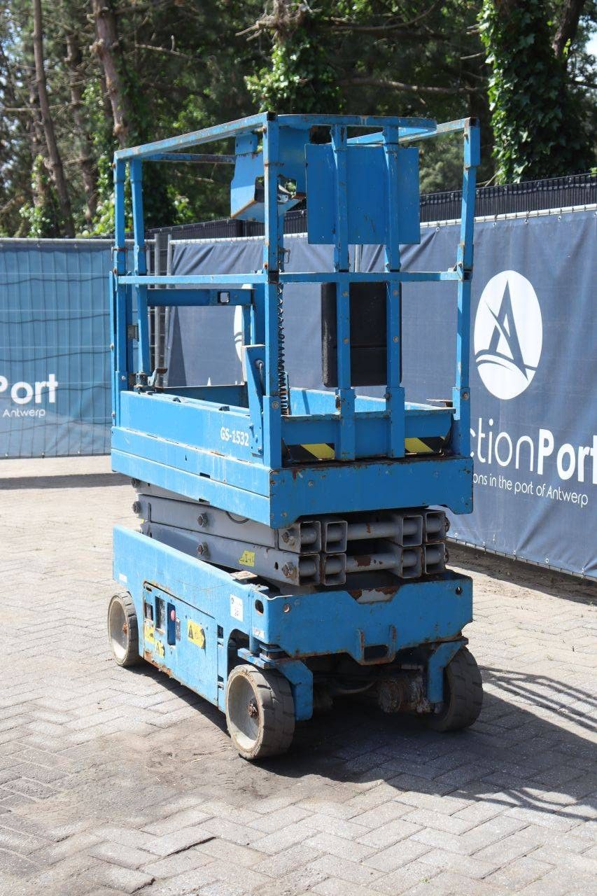 Scissor Lift Genie GS-1532 Electric 272kg 6.57m 2015