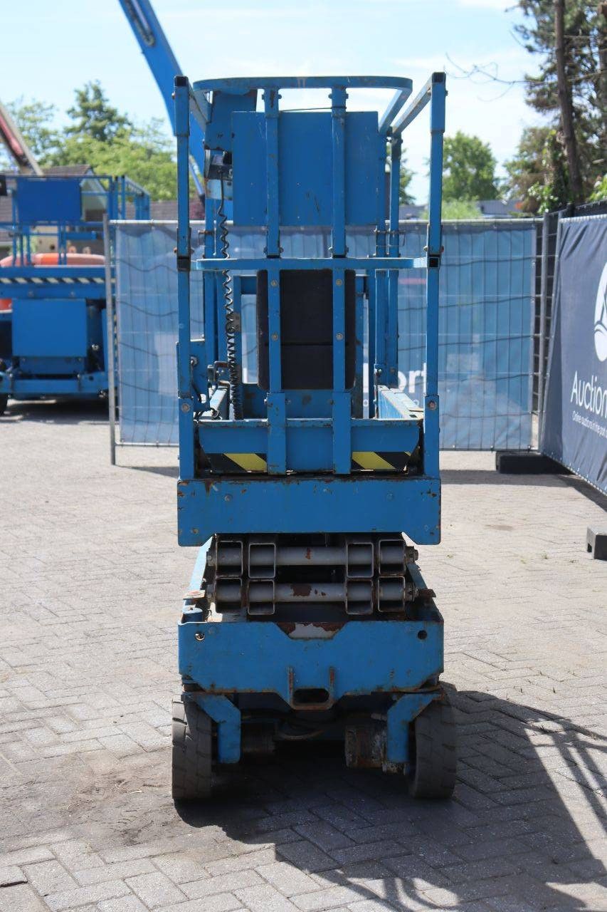 Scissor Lift Genie GS-1532 Electric 272kg 6.57m 2015