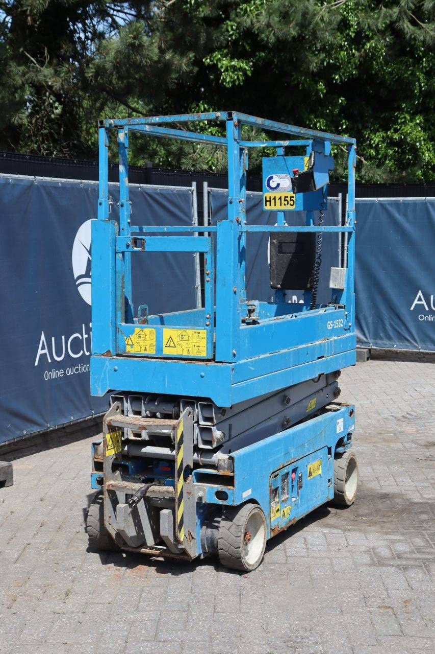 Scissor Lift Genie GS-1532 Electric 272kg 6.57m 2015