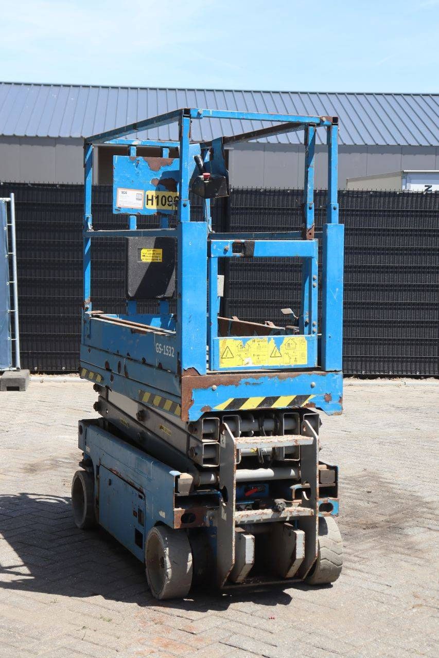 Scherenbühne Genie GS-1532 elektrisch 272 kg 6,40 m 2014