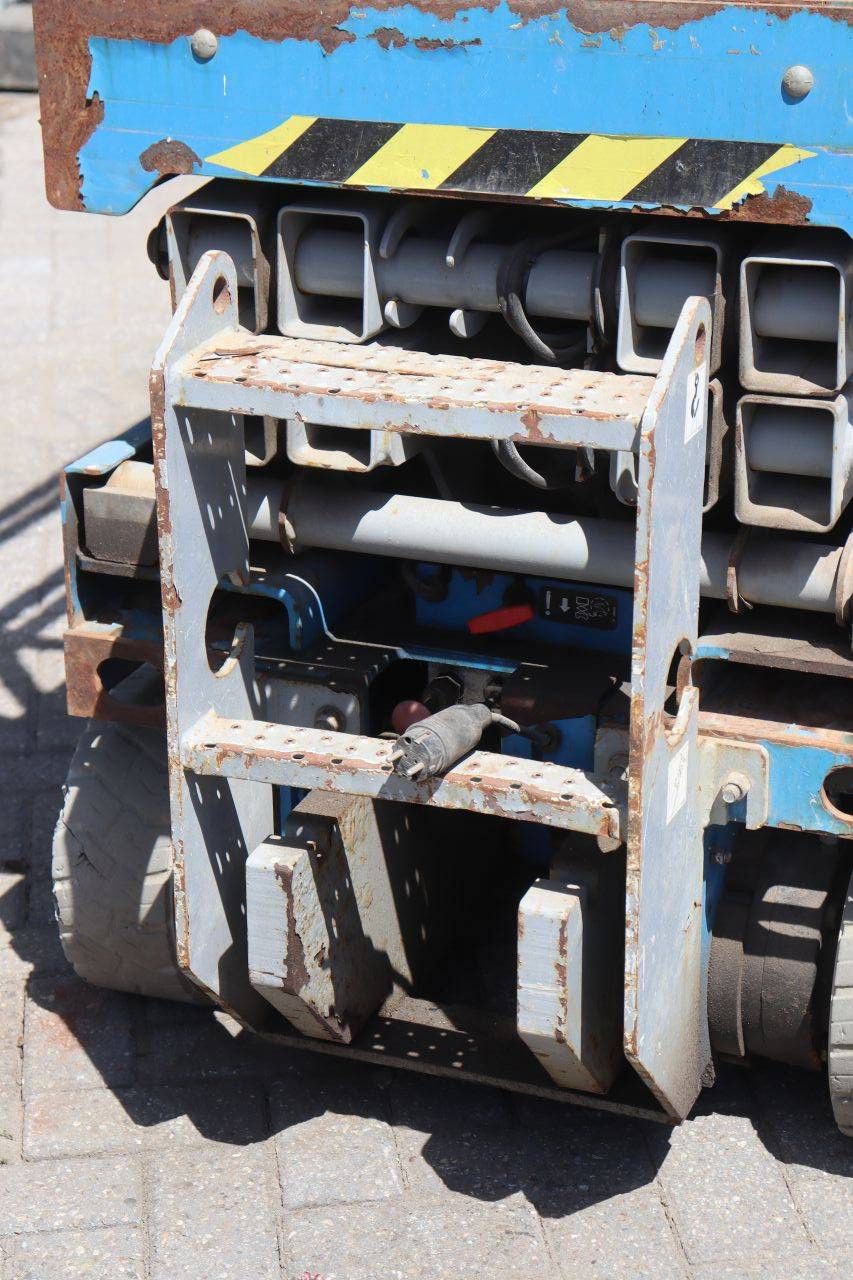 Scherenbühne Genie GS-1532 elektrisch 272 kg 6,40 m 2014