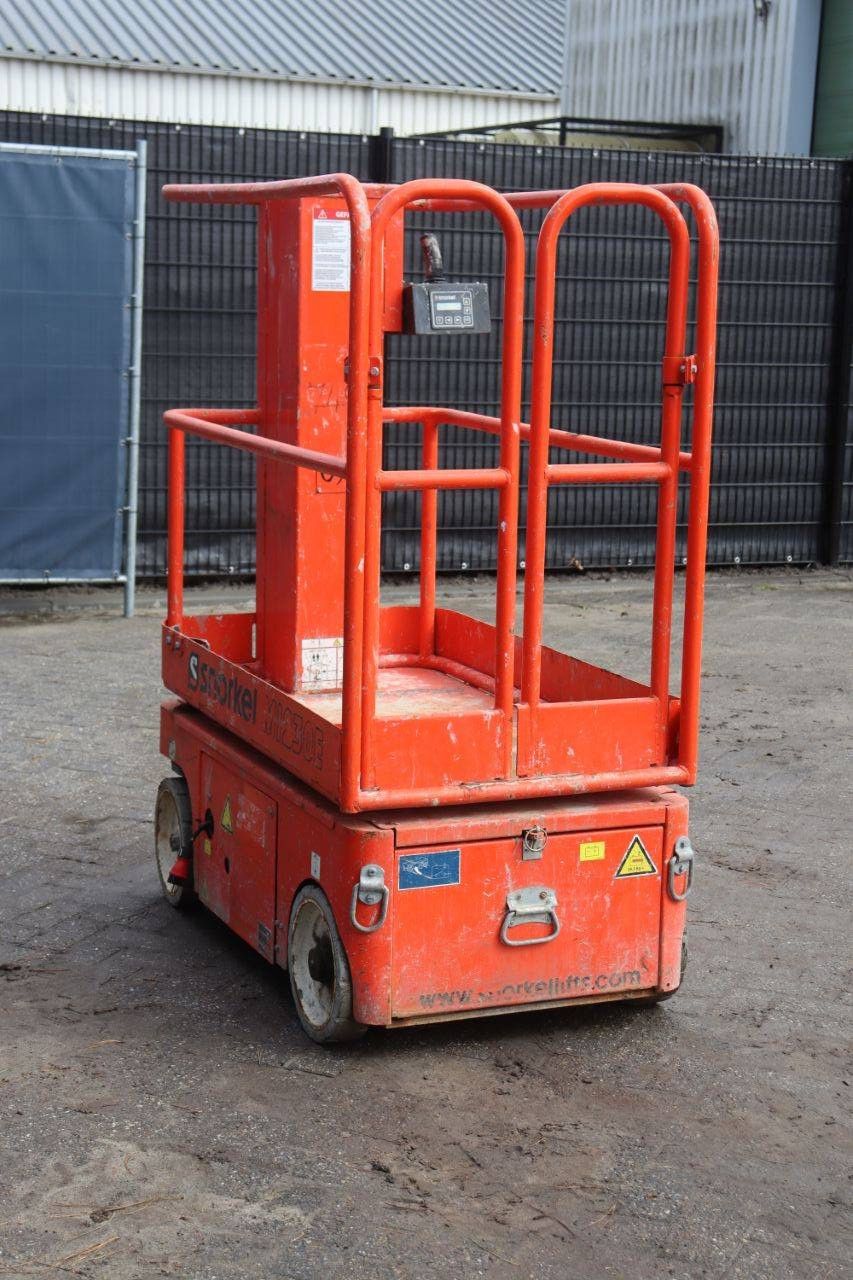Mastlift-Schnorchel M1230E elektrisch 5,6 m