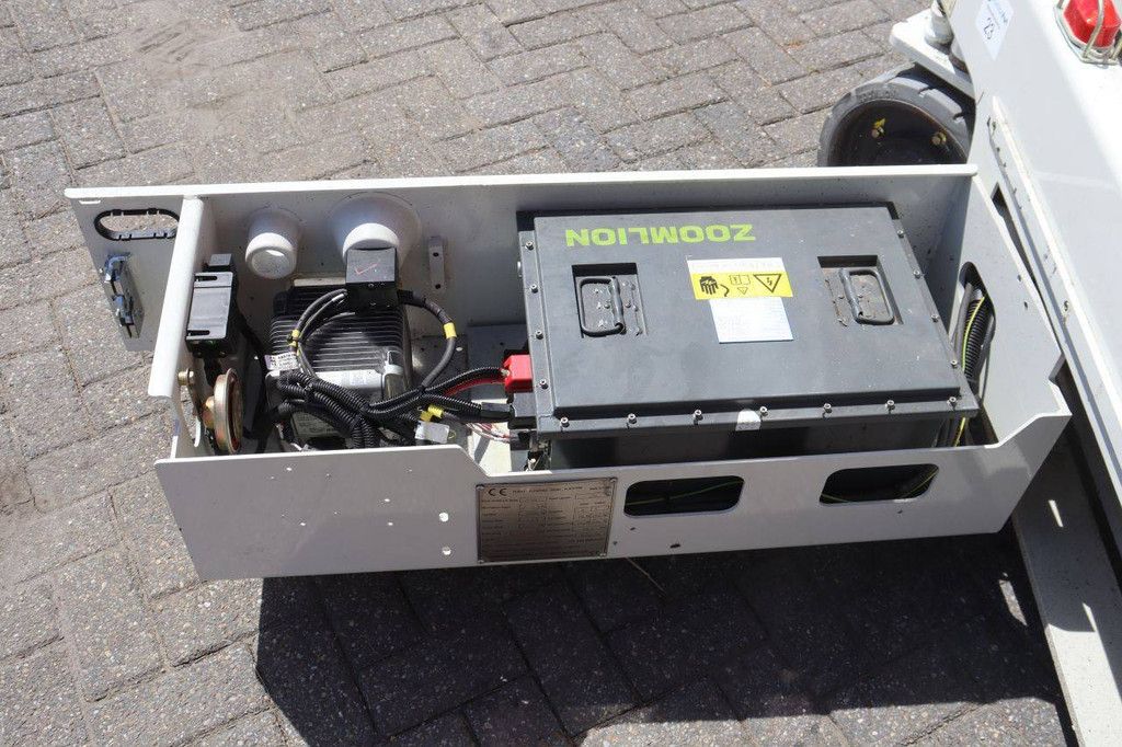 Schaarhoogwerker Zoomlion Elektrisch