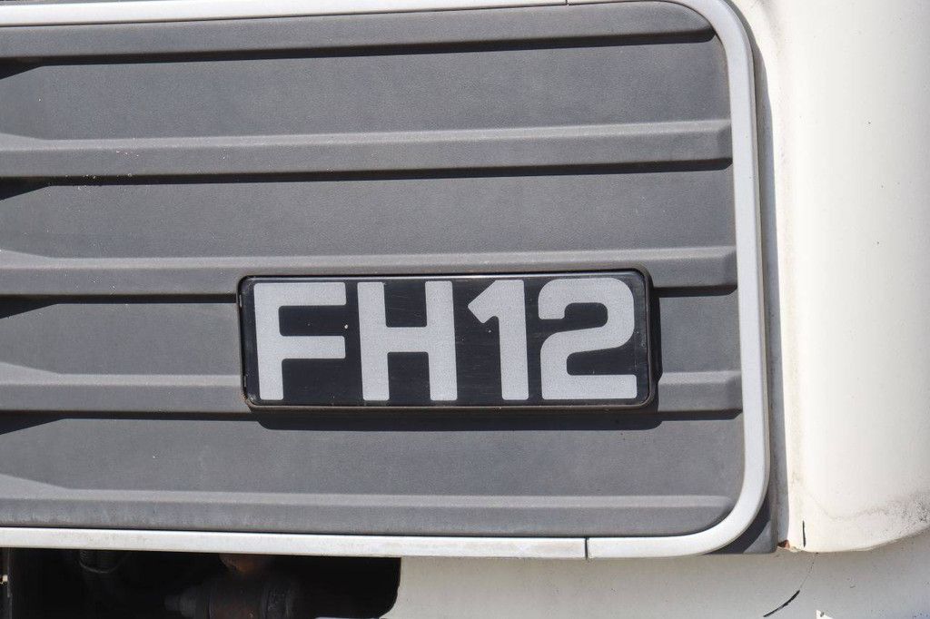Hooklift system Truck Volvo FH12 Diesel 1994