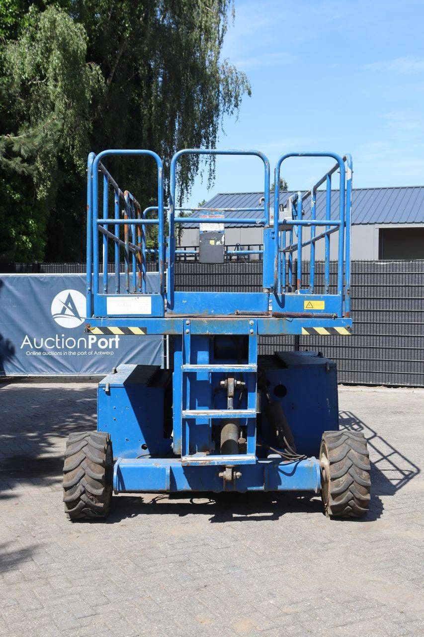 Schaarhoogwerker Upright SL26SL Diesel 680kg 9.93m