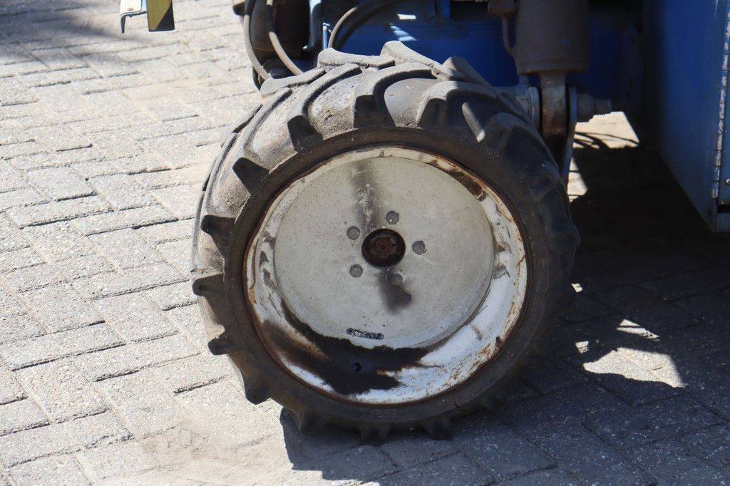 Schaarhoogwerker Upright SL26SL Diesel 680kg 9.93m