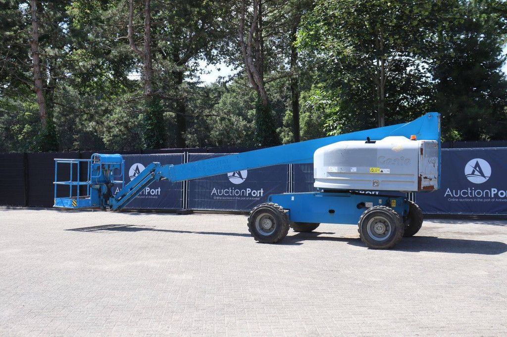 Telescopic boom lift Genie S-45 Diesel 227kg 13.2m 2012