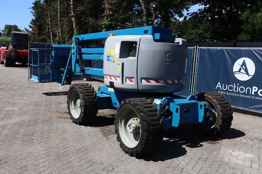 Genie Z-45/25 Articulated Boom Lift Diesel 227kg 16m 2007