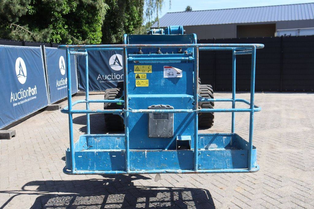 Genie Z-45/25 Articulated Boom Lift Diesel 227kg 16m 2007
