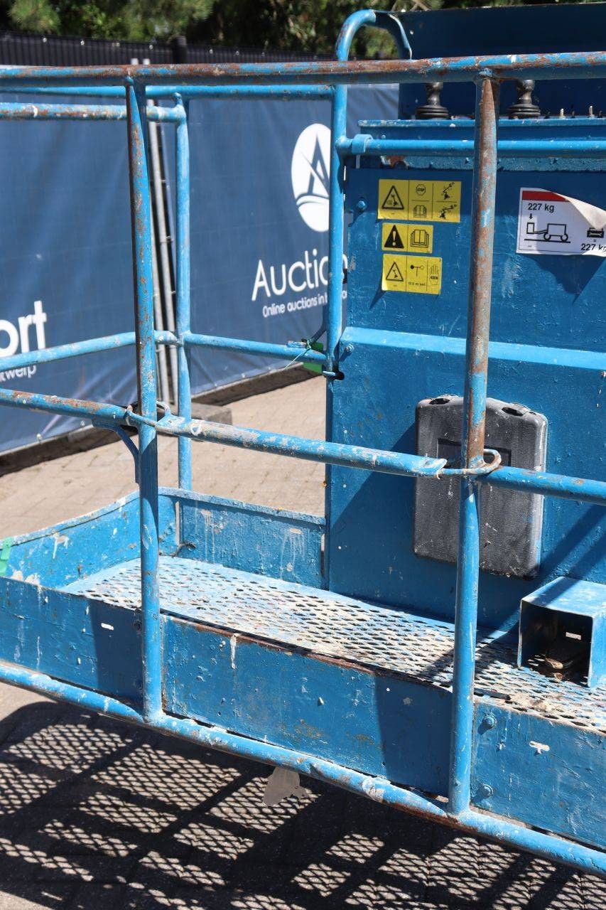 Genie Z-45/25 Articulated Boom Lift Diesel 227kg 16m 2007