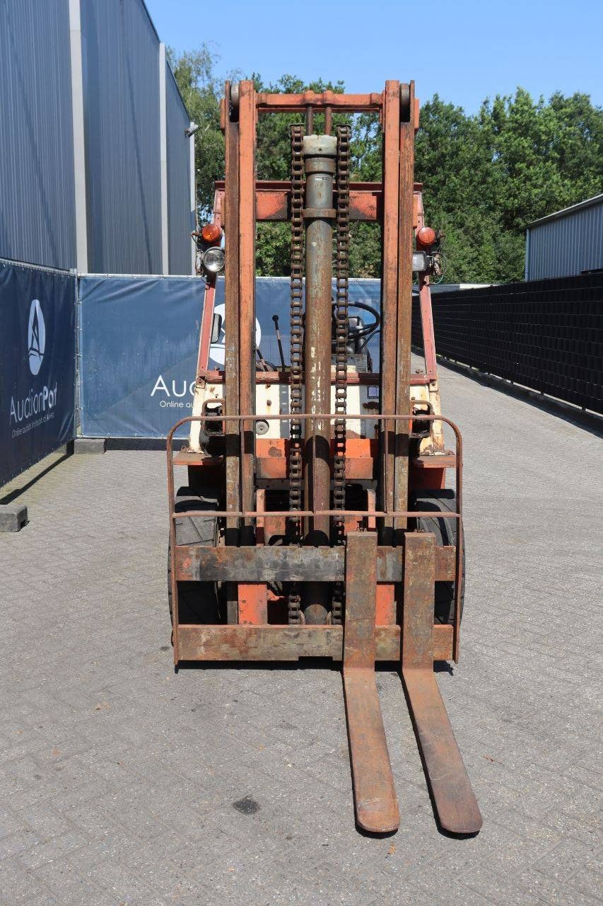 Heftruck Datsun YF03 Diesel 4000kg 3.7m