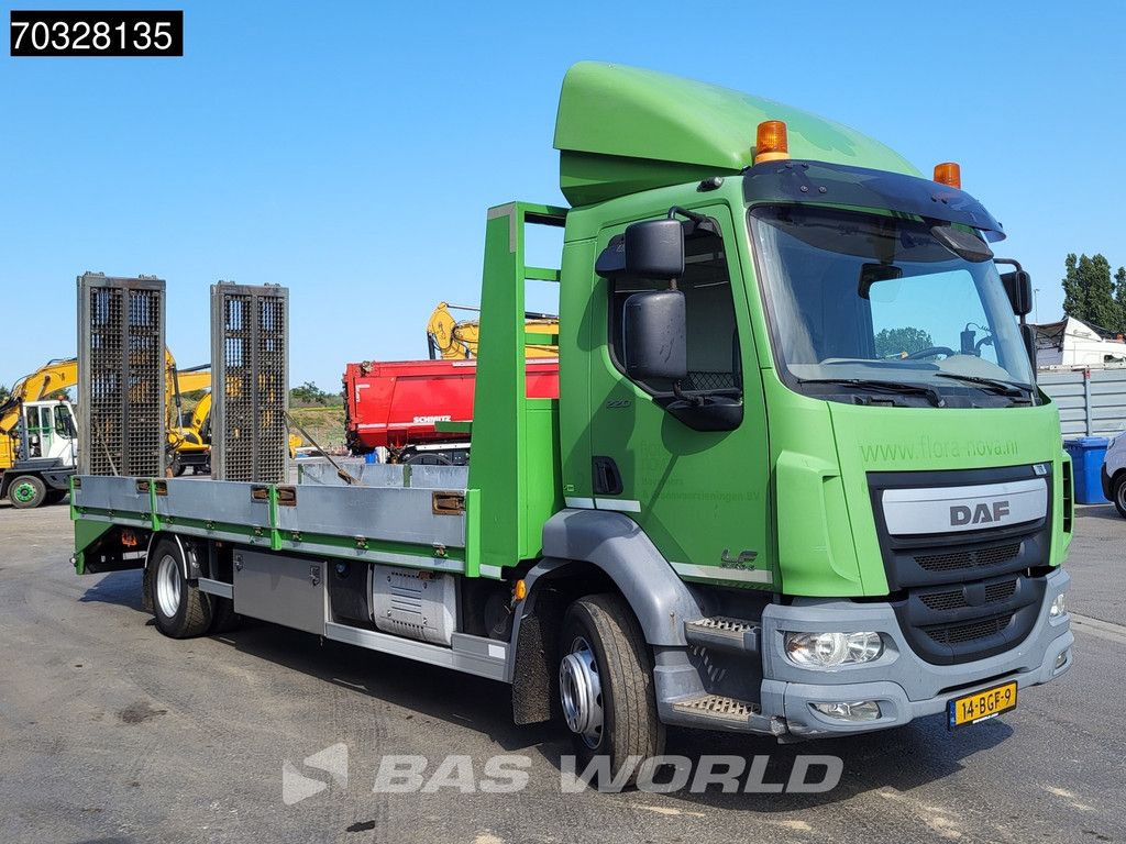DAF LF LF 220 4X2 16tons NL-Truck APK Machine transporter Hydraulic ramps Euro 6