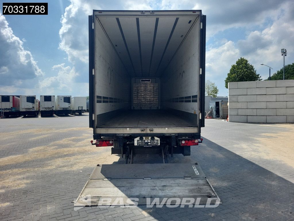 Schmitz SCB*S3B Tailgate Lift Axle 250x270cm