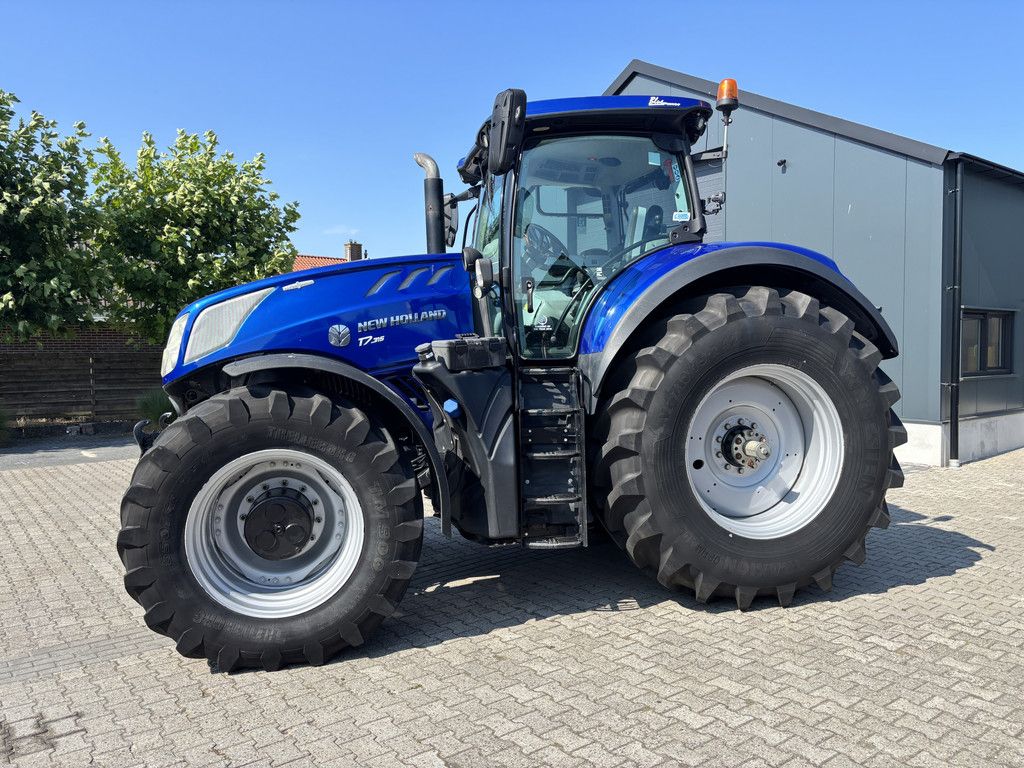 New Holland T7.315 HD AutoCommand. Fronthef, Vooras vering, RTK Gps, Bluepower uitv, 40km eco