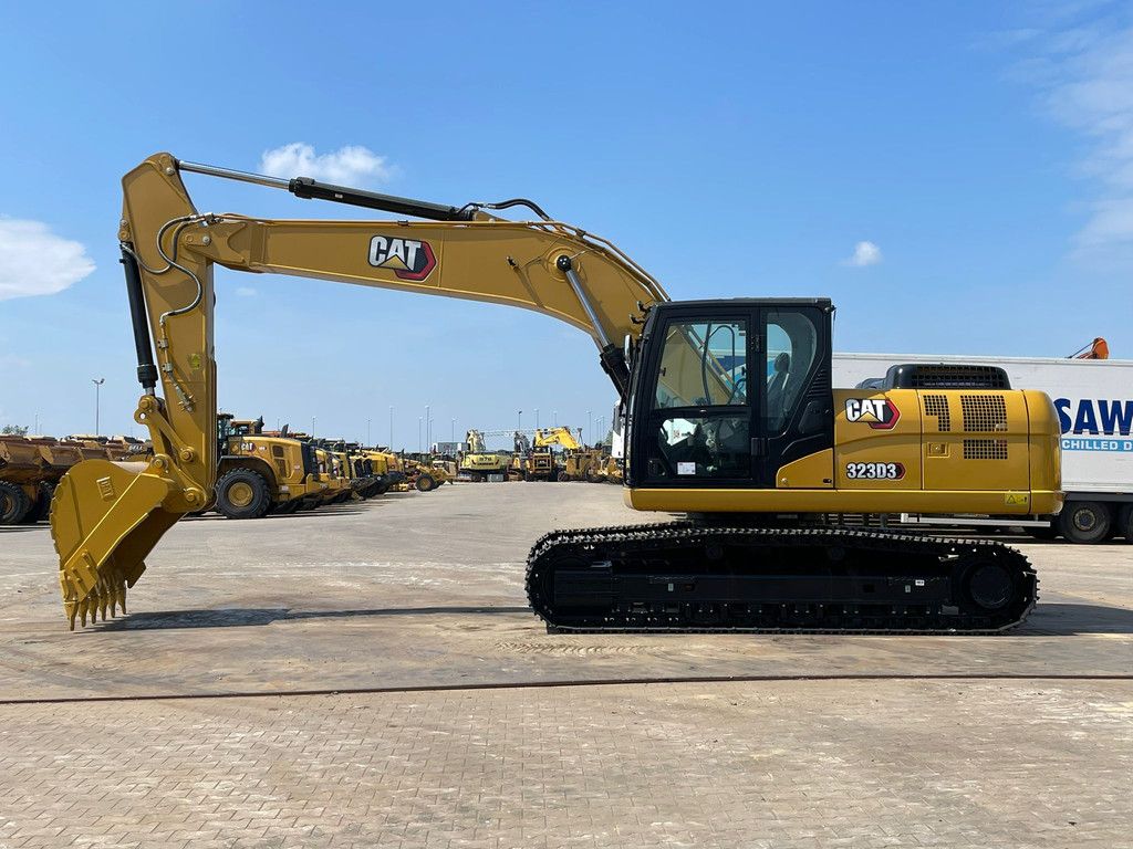 Caterpillar 323D3