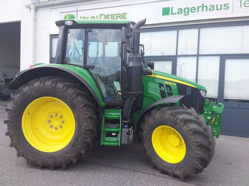 John Deere 6090M Autopowr